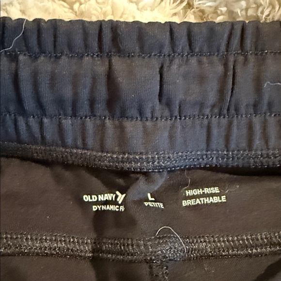 Old Navy Active - Picture 2 of 4